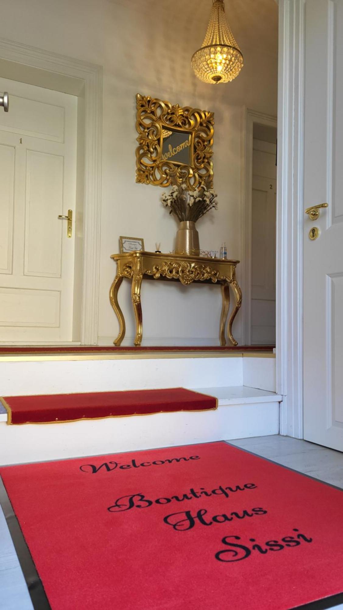Boutique Haus Sissi Apartment ฟุสเซ่น ภายนอก รูปภาพ